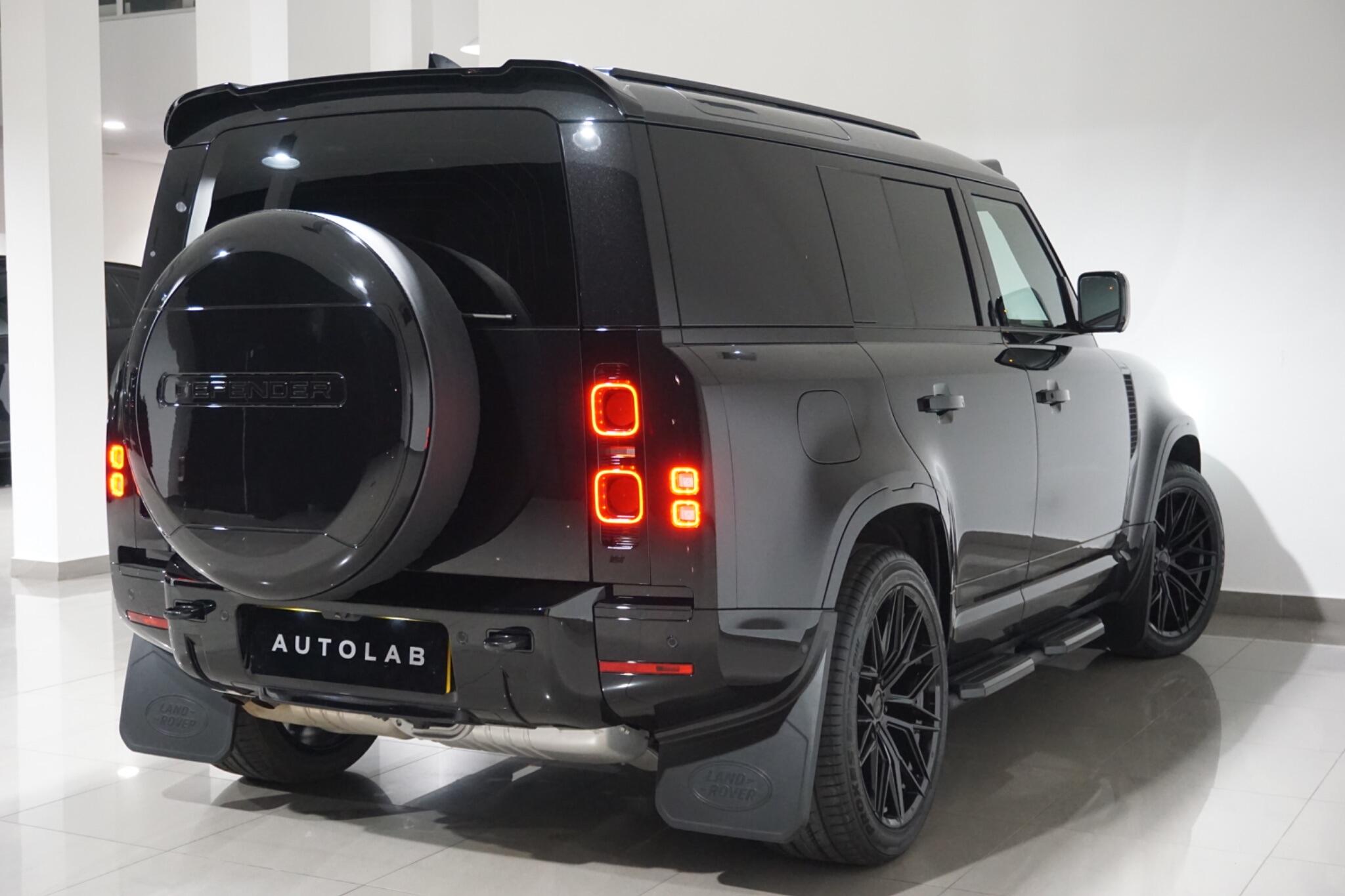 Land Rover Defender 110 3.0 D350 MHEV X-Dynamic HSE Hard Top SUV Auto 4WD MWB Euro 6 (s/s) 5dr